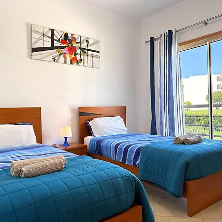 Apartment Modern Ocean, Garden & Pool View By Becherish Albufeira
