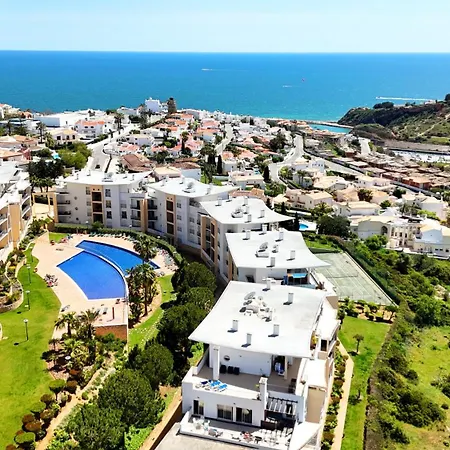 Apartament Modern Ocean, Garden & Pool View By Becherish Albufeira