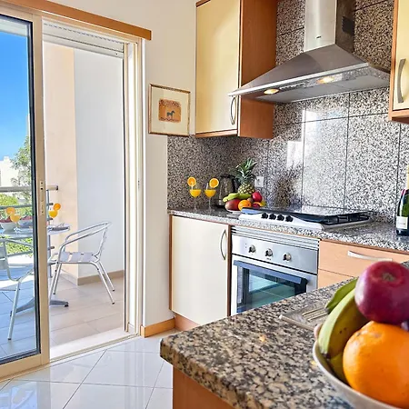 Apartamento Modern Ocean, Garden & Pool View By Becherish Albufeira