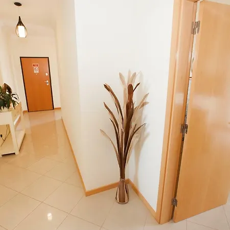 Modern Ocean, Garden & Pool View By Becherish Apartment *