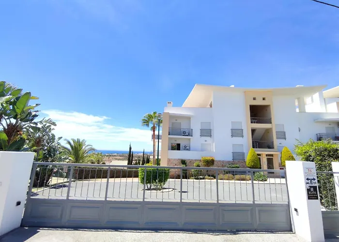 Modern Ocean, Garden & Pool View By Becherish * Albufeira