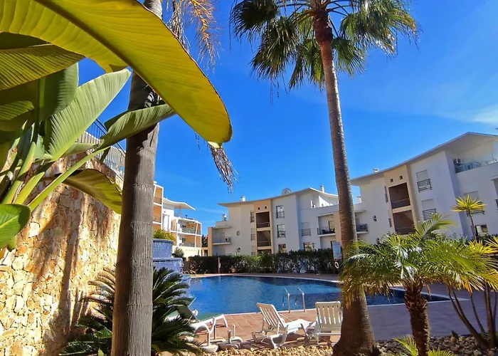 Modern Ocean, Garden & Pool View By Becherish