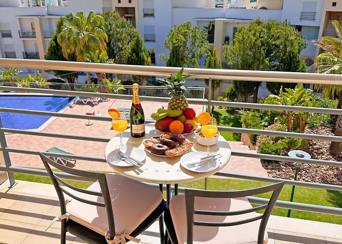 Apartment Modern Ocean, Garden & Pool View By Becherish Albufeira