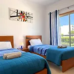 Apartamento Modern Ocean, Garden & Pool View By Becherish Albufeira